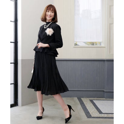ルイルエブティック RUIRUE BOUTIQUE プリーツワンピースアンサンブルスーツ （黒いこと）
