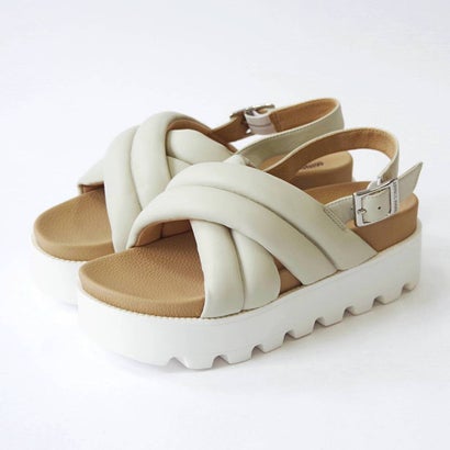 ミネトンカ MINNETONKA はりつけ台三尺帯厚底サンダル 23m03-wh （WHITE）