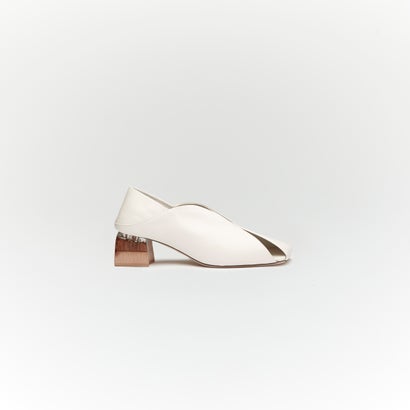 ERIN LEATHER PUMPS （White）