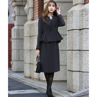 フロリア Flolia 【喪服 礼服】ノーカラーペプラムジャケット コクーンワンピース セットアップ 背広 ブラックフォーマル 儀式用 卒式 卒園式 はいり込む式 入園式 おっ母さん背広 七五三 おっ母さん