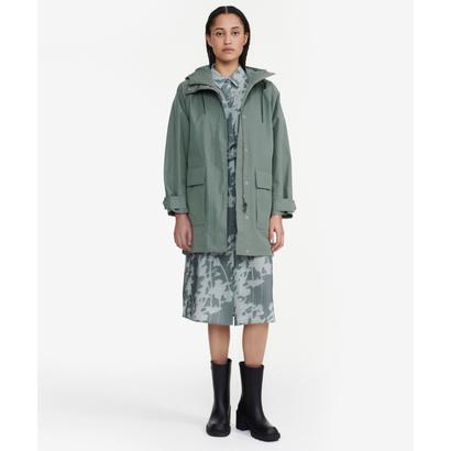 エーグル AIGLE 透湿雨合羽 リラックスフィットフーデッドジャケット （緑であること） コート・ジャケット-レディースファッション