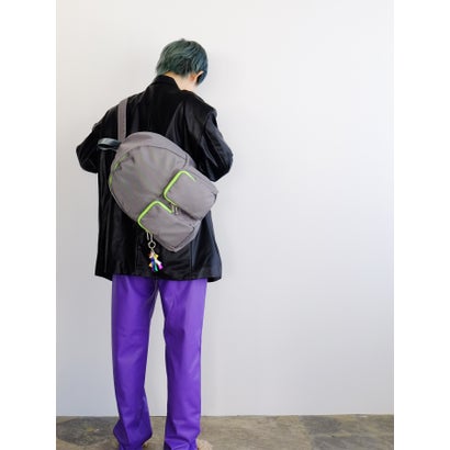 チーク cheek 1680body bag （グレー）