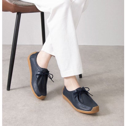 トミエコ Tomieco 本革 モカシンシューズ パンチング ドライビングシューズ （NAVY）