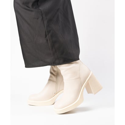 スティーブ マデン STEVE MADDEN チャンキーヒールブーツ （自然的）