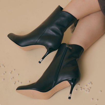 セヴン トゥエルヴ サーティ SEVEN TWELVE THIRTY LovelyWalk パールヒールショートブーツ （ブラック）