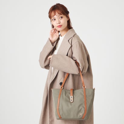 ラ バガジェリー LA BAGAGERIE ひねり金具付きエレガンストート Mサイズ （グレージュ） 14,256円
