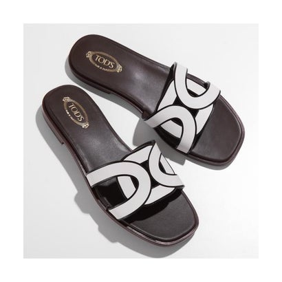 トッズ TOD\u0027S TODS サンダル XXW70K0GU70MID なめし革  （MID/001/白いこと）