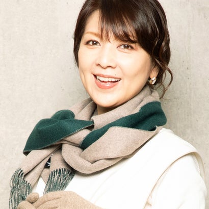 カシュミー Cashmee 飯島直子さん&times;Cashmeeコラボ企画「Cashmee.N」カシミヤ リバーシブルファインマフラー カシミア100％ ベーシック （モカベージュ&times;ライトカーキ）｜LOCOMALL（ロコンド公式ストア）