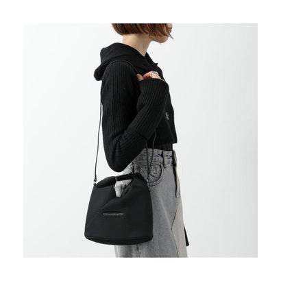エムエムシックス メゾン マルジェラ MM6 Maison Margiela MM6 ショルダーバッグ Japanese SB6WD0026 P6414 （T8013/ブラック）｜LOCOMALL（ロコンド公式ストア） 40,130円