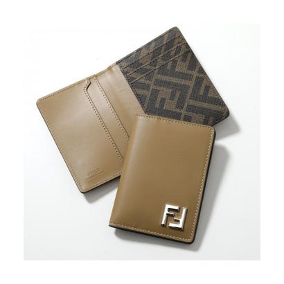 フェンディ FENDI FENDI 歌留多容れもの 7M0349 AFF2  FFロゴタイプ 通行手形容れもの （F1M6E/SAND+TBMR）