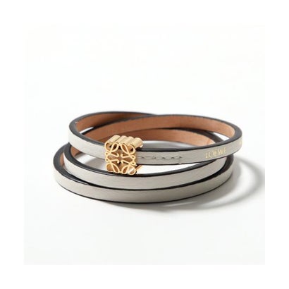 ★LOEWE★ バングル ブレスレット ゴールド 箱・ポーチ付. ☆LOEWE☆ バングル ブレスレット ゴールド 箱・ポーチ付 - メルカリ
