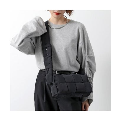 ボッテガヴェネタ BOTTEGA VENETA BOTTEGA VENETA バッグ MEDIUM PADDED CASSETTE 749878 VBO81 （8803/BLACK-SILVER/ブラック）