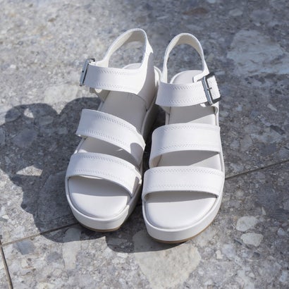 ロックポート ROCKPORT ANALA／アナラ スリーバンド サンダル （ボーン）