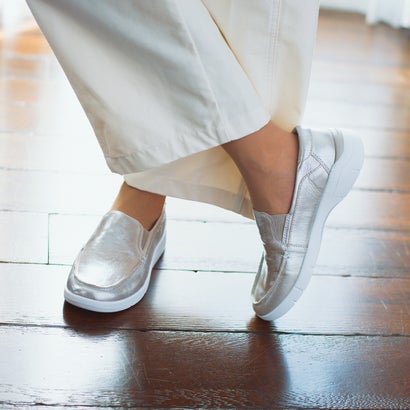 鍵を掛ける界面 ROCKPORT ORLA／雰囲気 スリッポン （雲煙）