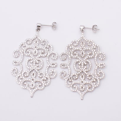 アガタ パリ AGATHA PARIS ヴォリュートピアス、クリスタル・シルバー （クリスタル／シルバー） 31,106円