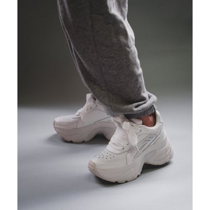 スティーブ マデン STEVE MADDEN 厚底ボリュームソールスニーカー （白いこと）