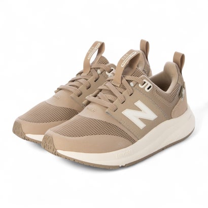 ニュー平衡にする New Balance DynaSoft UA900 v2 （ベージュ）