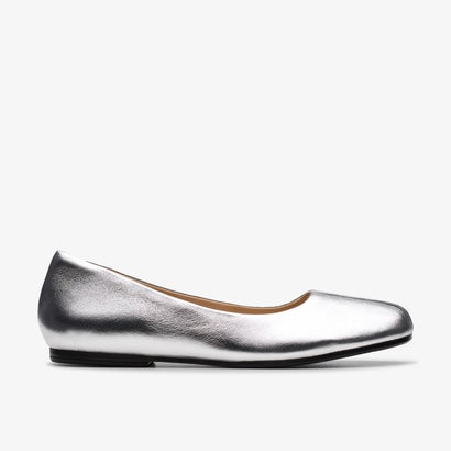 クラークス Clarks Livia Lily / リビアリリー （シルバー）