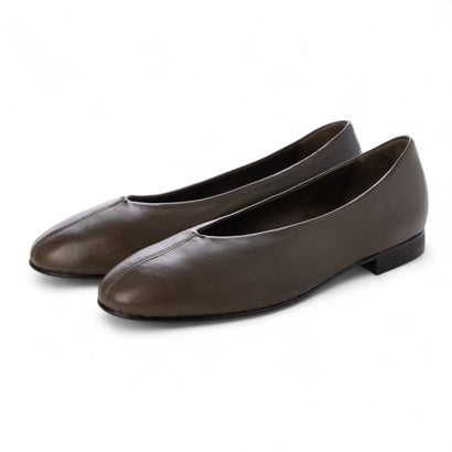 インターショシュール INTER-CHAUSSURES ラウンドトウセンターシームパンプス （ダークブラウン）｜LOCOMALL（ロコンド公式ストア）