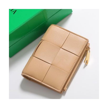 【BOTTEGA VENETA】デボスド カーフ ジップ カード財布 サンダー