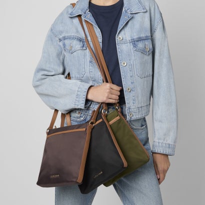コール ハーン COLE HAAN エミリーナイロンクロスボディ womens （オリーブナイト）