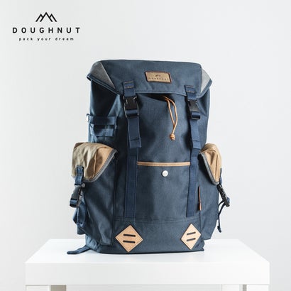 ドーナツ DOUGHNUT リュックサック リュック デイパック 大容量 軽量GROUNDER HAPPY CAMPERドーナツ 26.5L アウトドア 旅行 山登り ブランドPND39407003DT （ネイビー）