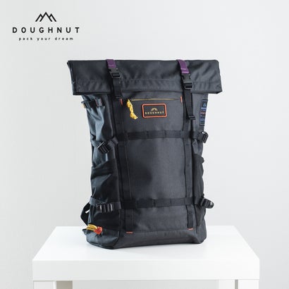 ドーナツ DOUGHNUT 背嚢 うしろ側容器に並べる デイパック 大静電容量 軽さPARATROOPER HAPPY CAMPER ドーナツ 26L アウトドア 旅する 登山 ブランド名PND37400303DT （黒いこと）