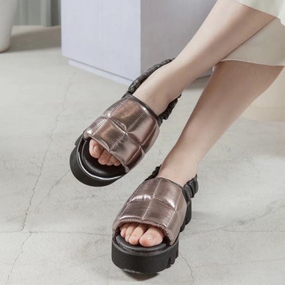 オールブラック ALL BLACK 【厚底/3.5ｃｍ】パフサンダル （ブロンズ）