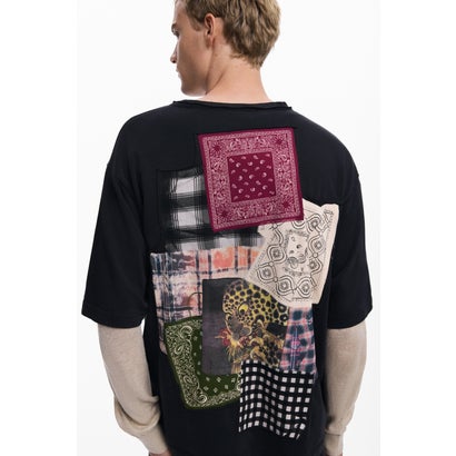 デシグアル Desigual バンダナ柄の半袖Tシャツ （グレー/ブラック）