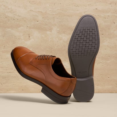 コール ハーン COLE HAAN ハーモン グランド キャップトゥオックスフォード mens （CHブリティッシュタン/ダークブラウン ウォーターレジスタント）｜LOCOMALL（ロコンド公式ストア）