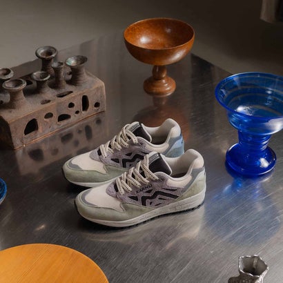 カルフ KARHU Legacy 96 KH806088 （お茶/ジェット機黒いこと）