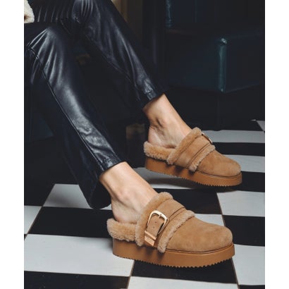 スティーブ マデン STEVE MADDEN ファーバックルサボ (タン)|LOCOMALL(ロコンド公式ストア)