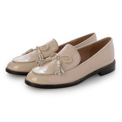 インターショシュール INTER-CHAUSSURES タッセルリボンエナメルモカシューズ （ライトベージュエナメル）