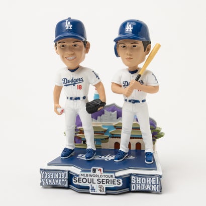 メジャーリーグベースボール MLB BOBBLEHEAD LAD 2024 SEOUL SHOHEI OHTANI+YOSHINOBU YAMAMOTO DUAL ボブルヘッド (大谷翔平×山本由伸)|LOCOMALL(ロコンド公式ストア)