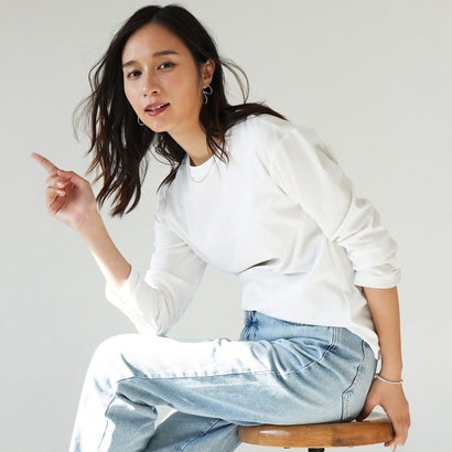 ヴィリーナ VIRINA アーツロングスリーブティーシャツ （白いこと）