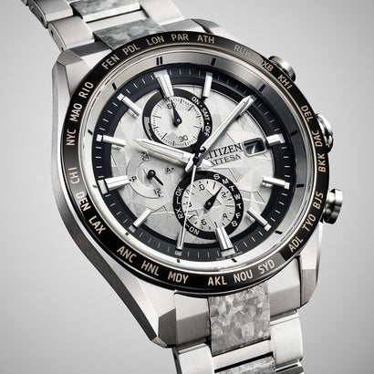【制限事項青写真】 アテッサ  Platinum Shine Collection 光発生エコ・運転電磁波時辰儀 AT8284-61A クロノグラフ （しろがね色）