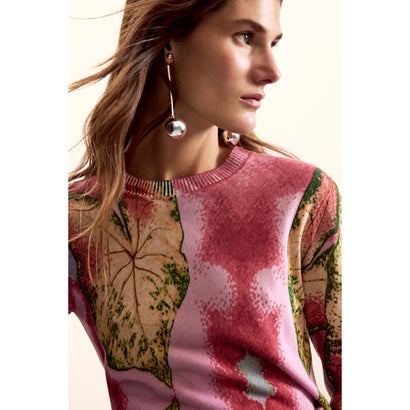 デシグアル Desigual 薄手の葉柄セーター （ピンク/レッド） 13,067円