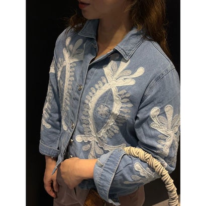 デシグアル Desigual 刺繍入りデニムジャケット （ブルー）
