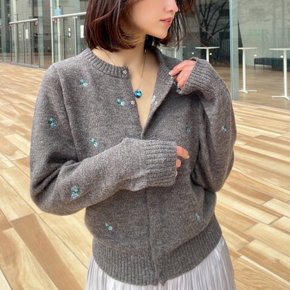 ヒューマンセカンドオケージョン Human 2nd Occasion フラワー刺繍ニットカーディガン （チャコールグレー）