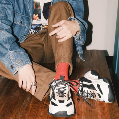 スティーブ マデン STEVE MADDEN ボリュームソールスニーカー （ブラック） 10,725円
