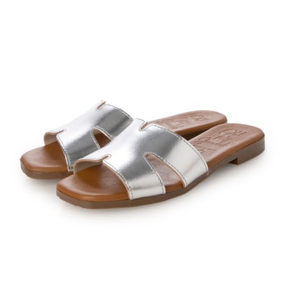 オー マイ サンダルズ Oh my Sandals スクエアトウフラットミュールサンダル （しろがね色）