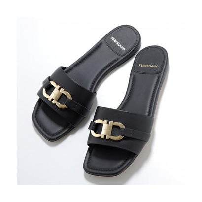 サルバトーレフェラガモ Salvatore Ferragamo FERRAGAMO サンダル LEAH 769636 滑っこい （NERO/黒いこと）