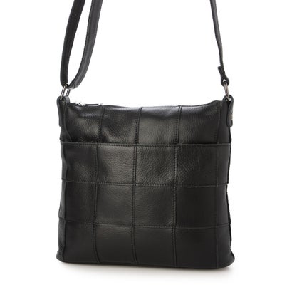 クードゥクー ル サック Coup de Coeur le sac 牛皮シュリンクレザーショルダーバッグ （黒いこと）