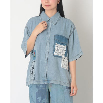 デシグアル Desigual パッチワーク柄の半袖プルオーバー （青色）