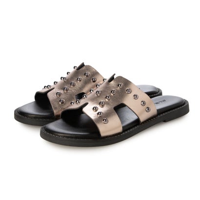 オール黒いこと ALL BLACK 【本革/木目細か】スタッズデザイン サンダル （しろがね色）