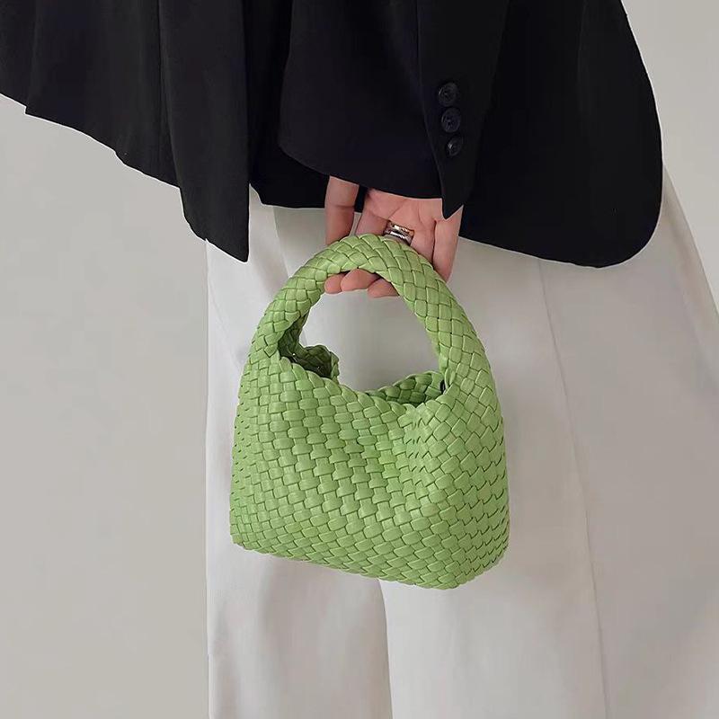 バッグ 鞄 レディース 夏 合成皮革 手編み 高級感 ショルダー 手提げ 野菜籠風 普段使い 軽量 通勤用