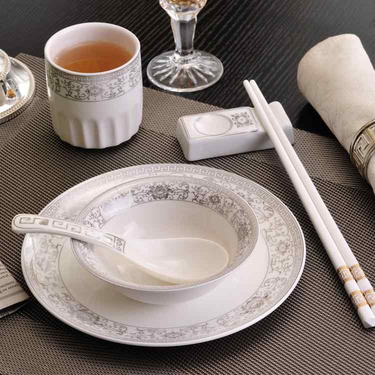 食器 陶器製 レストラン用 ホテル用 個室用 セット プロ仕様 耐久性 白 丸型 平皿 深皿x30｜loeuf