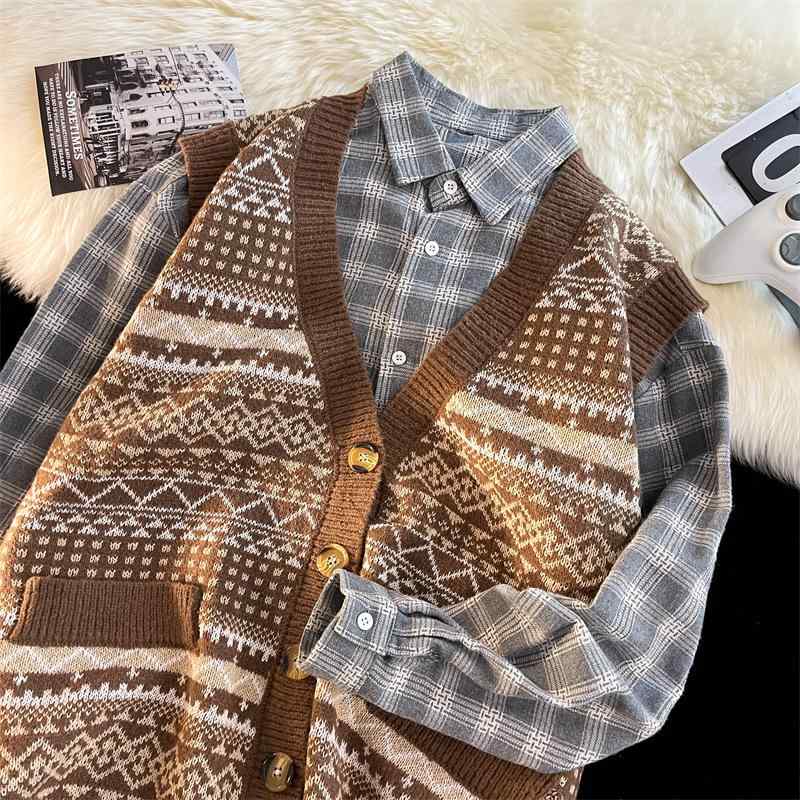 ベスト 男性用 ニット 秋冬 ビンテージ 復古 プレッピー ジャカード Vネック ウール素材 普段使い 高級感 伸縮性