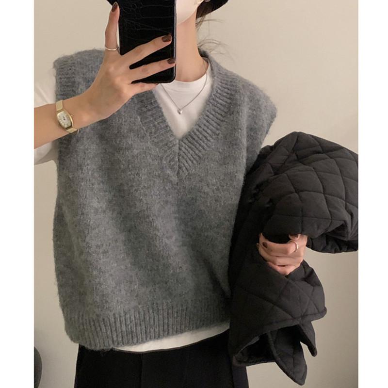 ニットベスト シンプル ゆったり 無地 柔らか Vネック 韓国 秋 レイヤリング 普段使い 伸縮性 吸湿速乾 高級感 アイボリー ピンク系