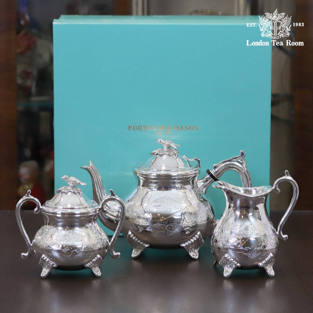 新品 海外限定 フォートナム & メイソン ティバッグ 60個入 ボックスケース 楽天市場】FORTNUM & MASON Fortnum's Famous & Classic World